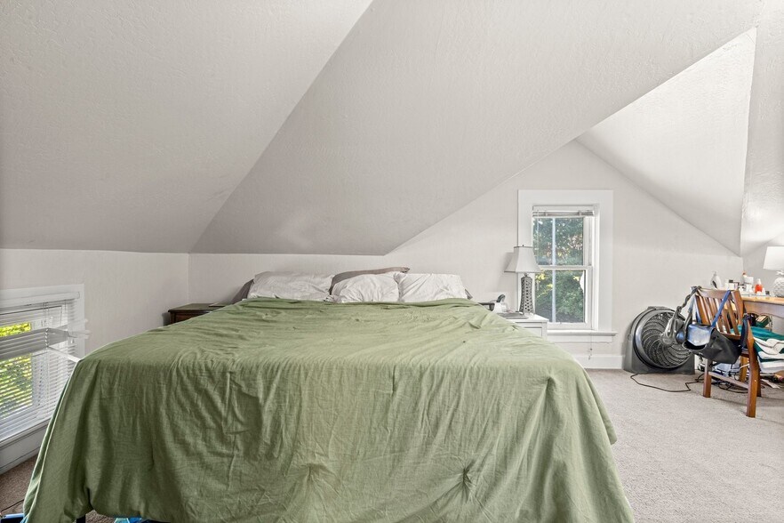 More Photos Of 142 N Central Ave, Campbell Office Residential For Sale