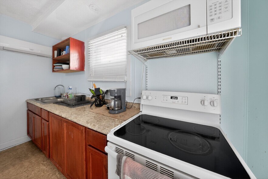 More Photos Of , Dallas Unknown For Sale