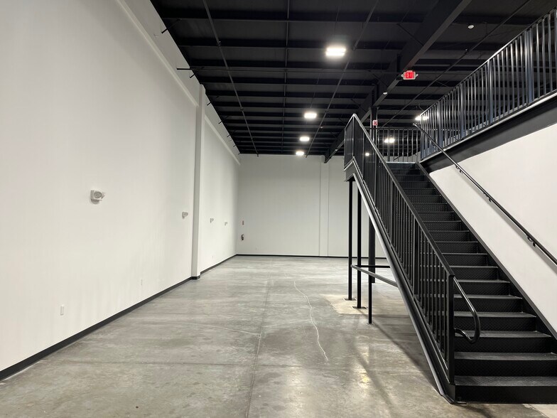 More Photos Of 7265 NW 74th St, Medley Warehouse For Sale