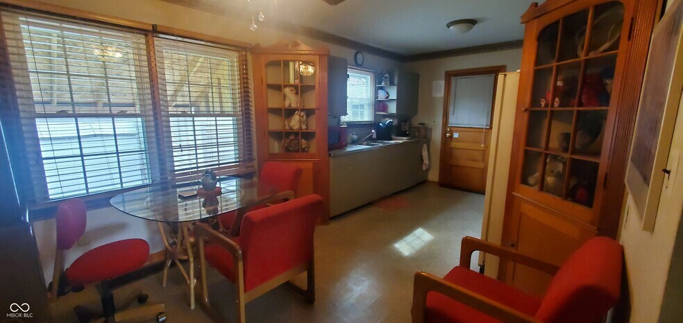 More Photos Of 530 S Us-31, Greenwood Office Residential For Sale