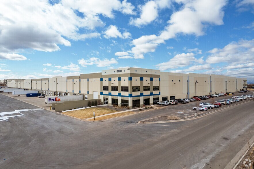 Primary Photo Of 3225 N Himalaya Rd, Aurora Warehouse For Lease