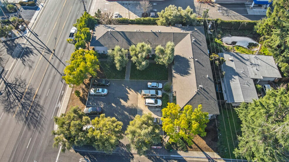 More Photos Of 2933 Eastern Ave, Sacramento Apartments For Sale