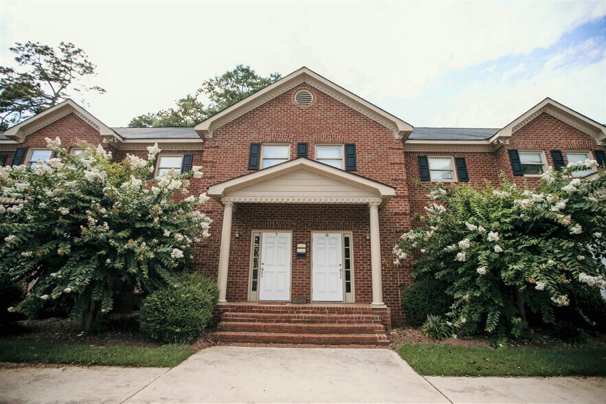 More Photos Of 2350 Prince Ave, Athens Office For Lease