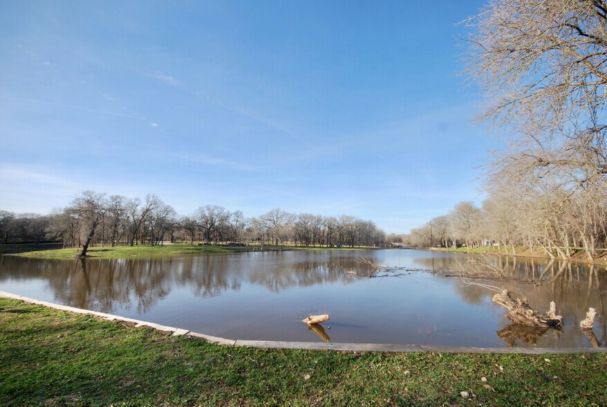 More Photos Of 900 Old Lytton Springs Rd, Lockhart Land For Sale