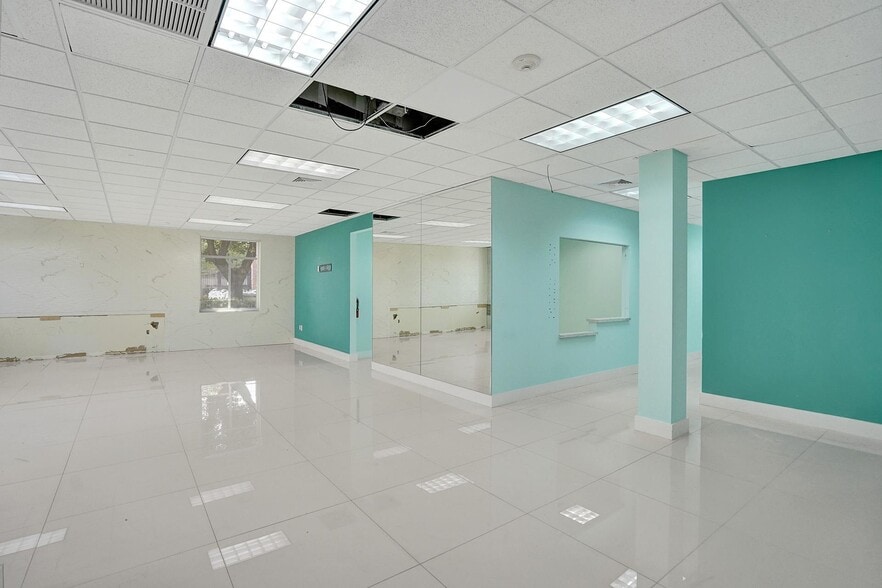 More Photos Of 15620 SW 29th St, Miramar Medical For Sale