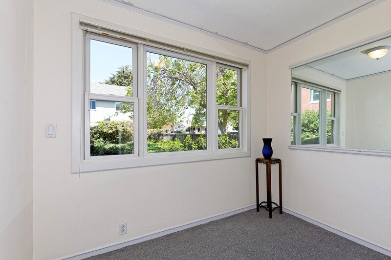 More Photos Of 2931 MacDonald Ave, Richmond Office Residential For Sale