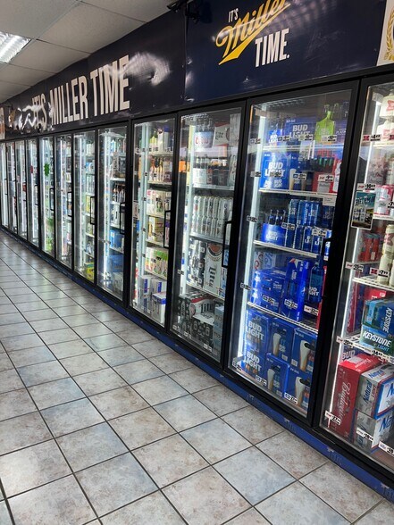 More Photos Of 6373 FM 1442, Orange Service Station For Sale