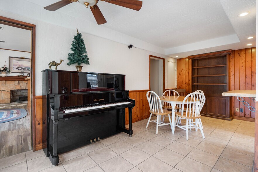 More Photos Of 123 Live Oak Ave, Daytona Beach Office Residential For Sale