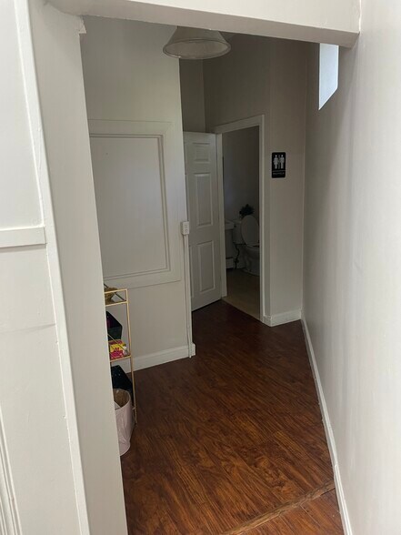 More Photos Of 209 Albion St, Wakefield Storefront For Lease