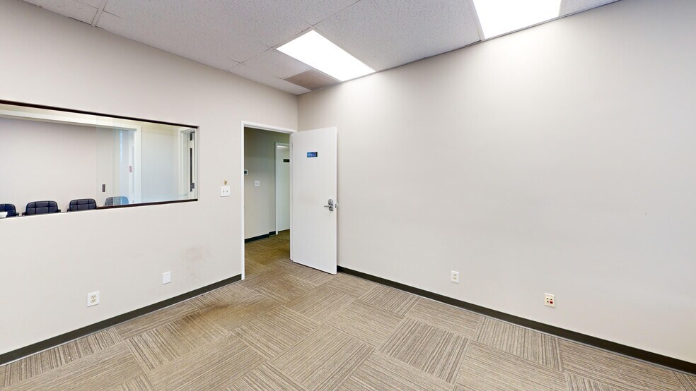 More Photos Of 1403 Eastchester Dr, High Point Office For Sale