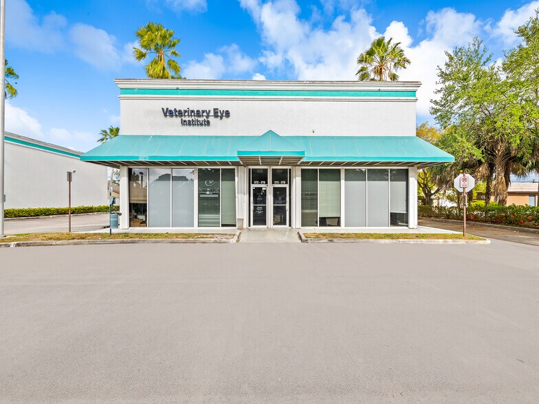 Primary Photo Of 372 S Powerline Rd, Deerfield Beach Storefront Retail Office For Sale