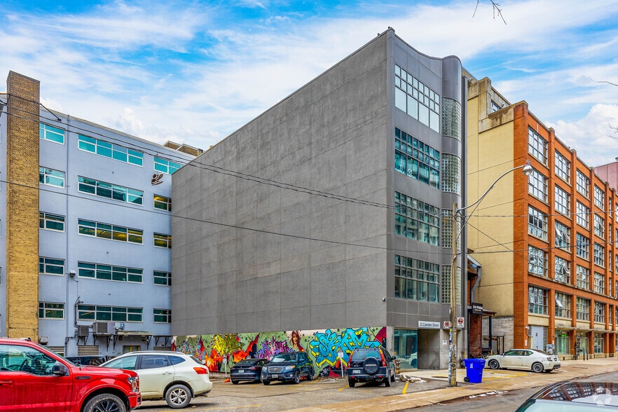 Primary Photo Of 21 Camden St, Toronto Office For Sale