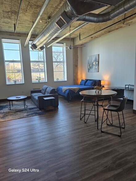 More Photos Of 1403 Corinth Rd, Dallas Apartments For Sale
