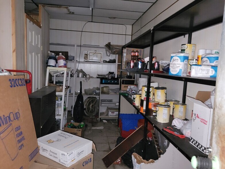 More Photos Of 9317 Highway 8, Orienta General Retail For Sale