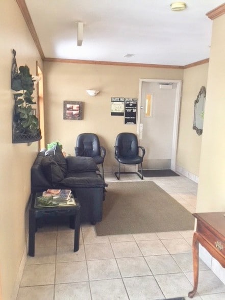 More Photos Of 9459 Lapeer Rd, Davison Office For Lease