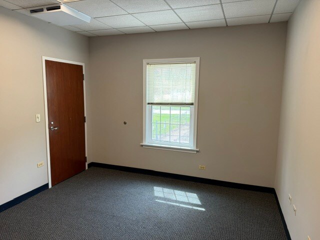 More Photos Of 1114 N Arlington Heights Rd, Arlington Heights Medical For Lease