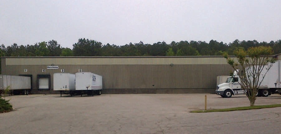 More Photos Of 112 Franklin Park, Youngsville Distribution For Sale