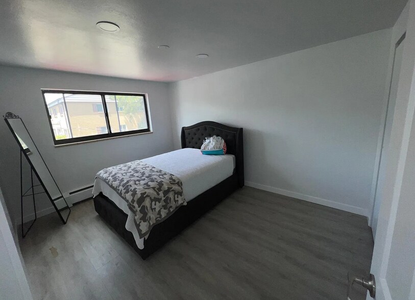 More Photos Of 10610 W 7th Pl, Lakewood Multifamily For Sale