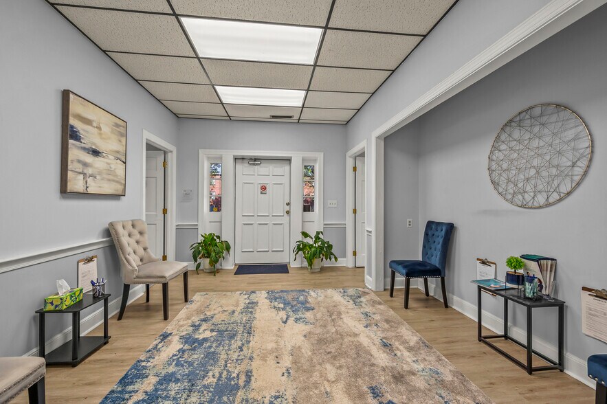 More Photos Of 4375 Silas Creek Pky, Winston-Salem Medical For Sale