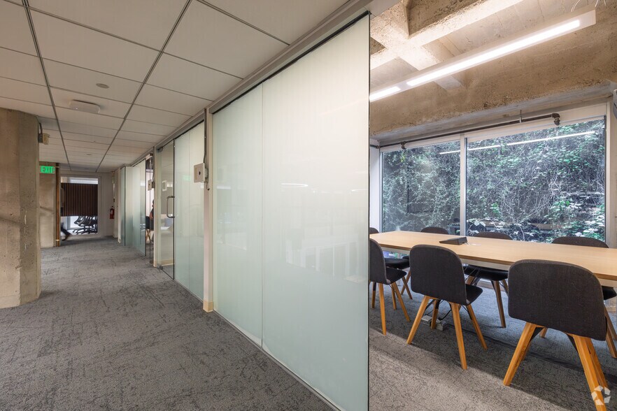 More Photos Of 1301 Sansome St, San Francisco Coworking Space