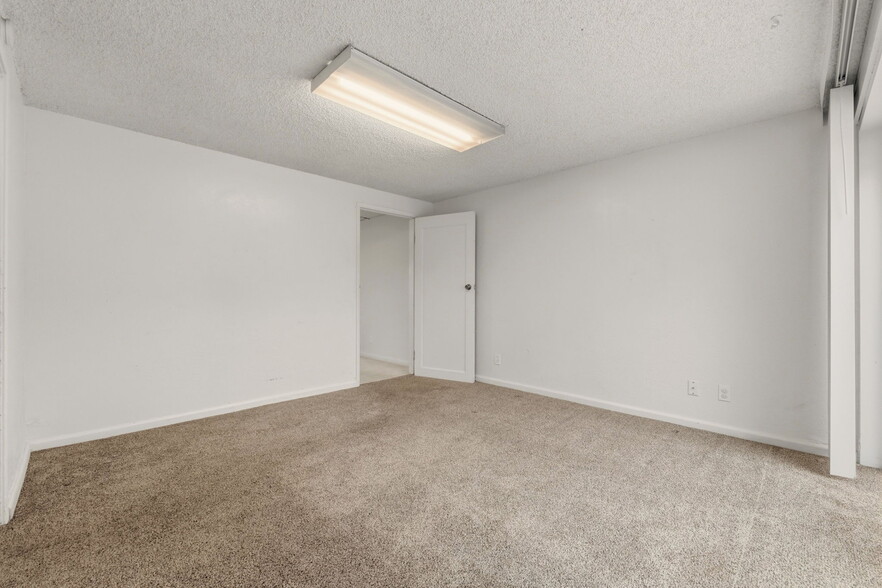 More Photos Of 24954 Cypress Ave, Hayward Multifamily For Sale