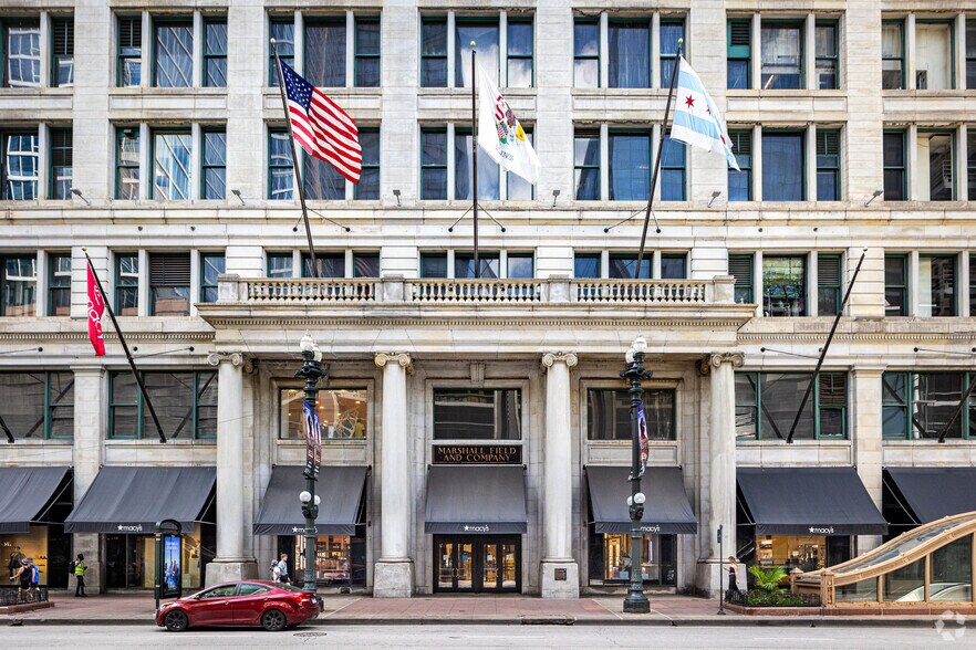 More Photos Of 24 E Washington St, Chicago Office For Sale