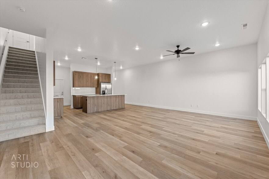 More Photos Of 366 W Fitness Way, Ivins Apartments For Sale
