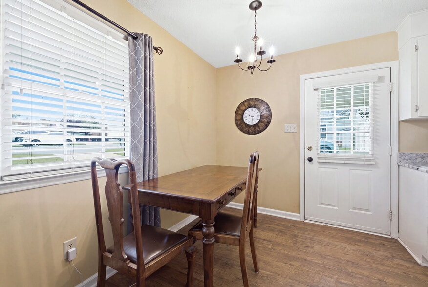 More Photos Of 17-19 W Second St, Wendell Specialty For Sale