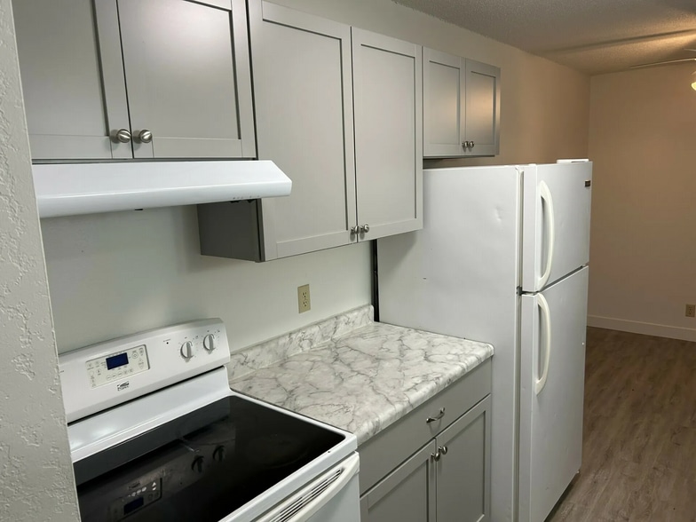 More Photos Of 821 Main St, Scotland Apartments For Sale