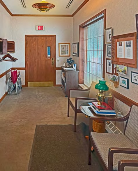 More Photos Of 96 S Broadway, Geneva Office For Sale