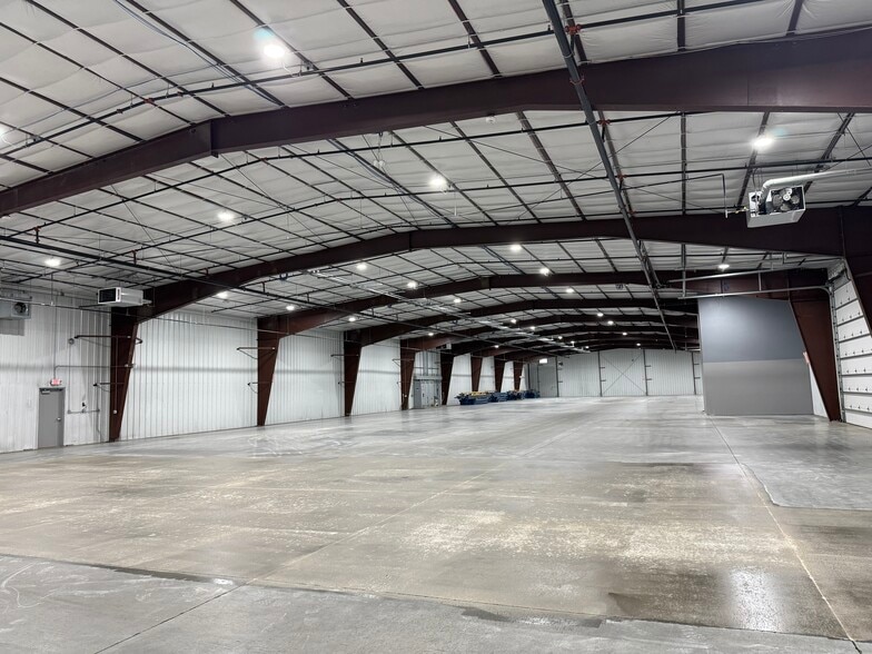 More Photos Of 3530 Marnie Ave, Waterloo Industrial For Sale
