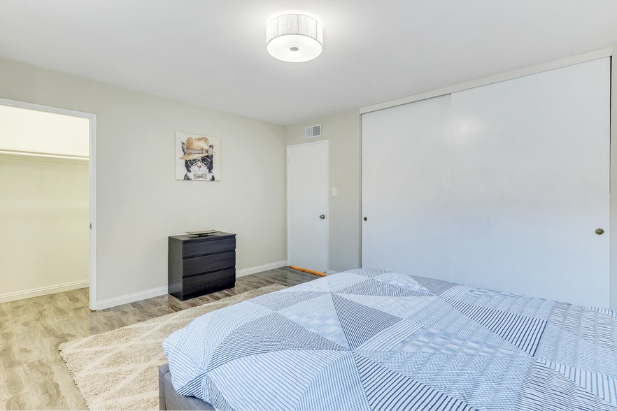 More Photos Of 11525 Haro Ave, Downey Multifamily For Sale