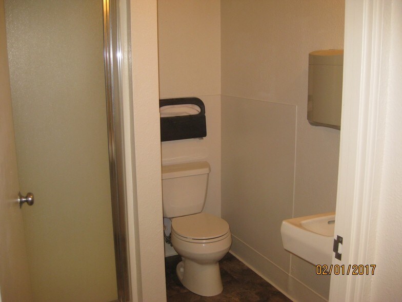 More Photos Of 4145 Clares St, Capitola Office For Lease