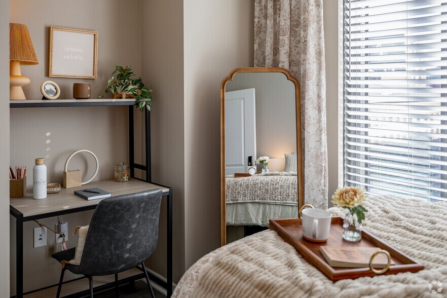 More Photos Of 616 E Washington St, Ann Arbor Apartments For Lease