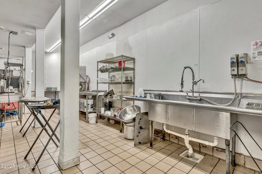 More Photos Of 211 S Topsail Dr, Surf City Restaurant For Sale