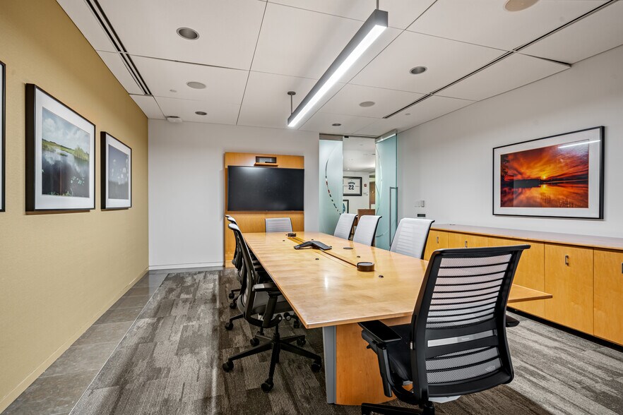 More Photos Of 1301 International Pky, Sunrise Office For Lease