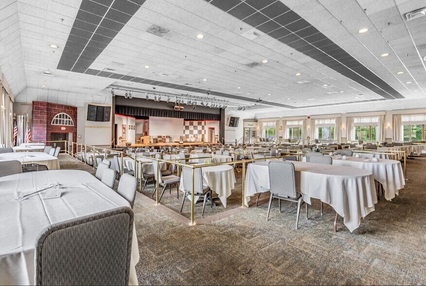 More Photos Of 88 Route 173 W, Hampton Lodge Meeting Hall For Sale