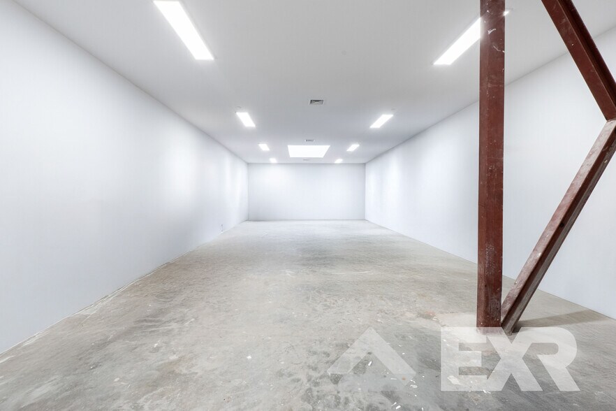 More Photos Of 2710 37th Ave, Long Island City Storefront Retail Residential For Lease