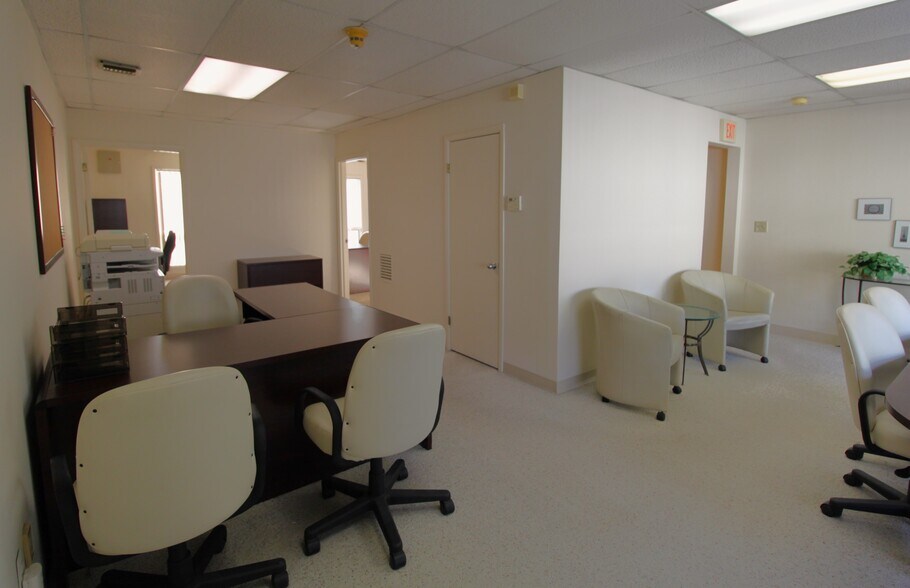 More Photos Of 1578 Route 130, North Brunswick Office For Lease