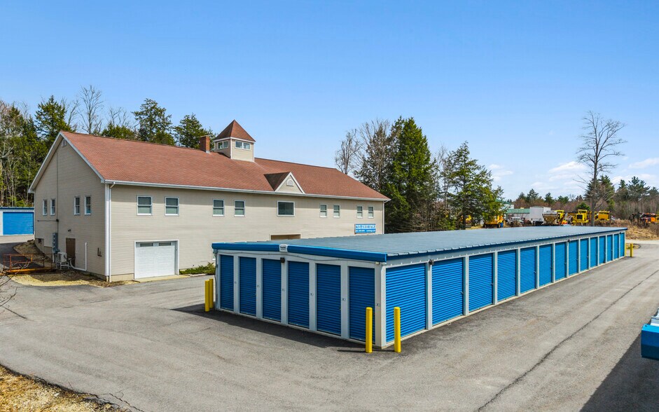 More Photos Of 15 Sears Dr, Rindge Self Storage For Sale