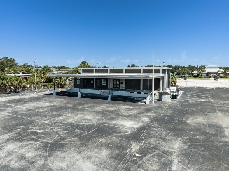 Primary Photo Of 611 E Bay St, Winter Garden Truck Terminal For Lease