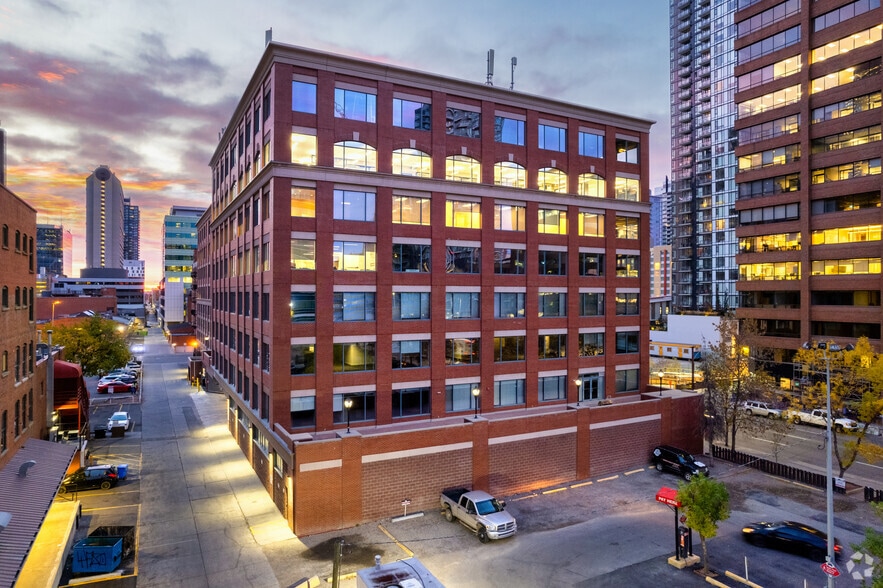 More Photos Of 326 11th Ave SW, Calgary Office Residential For Lease