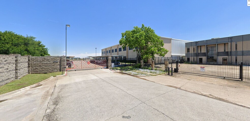 Primary Photo Of 2750 Burbank St, Dallas Specialty For Lease