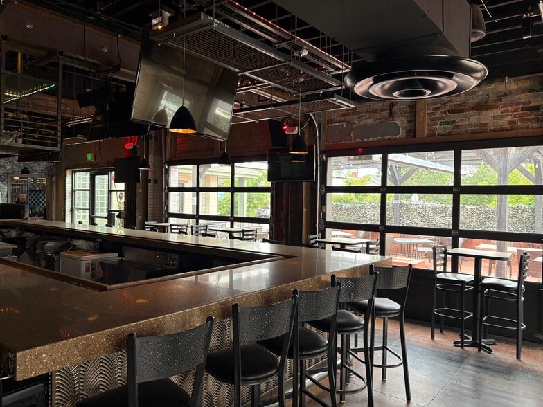 More Photos Of 3570 E Colfax Ave, Denver Restaurant For Lease