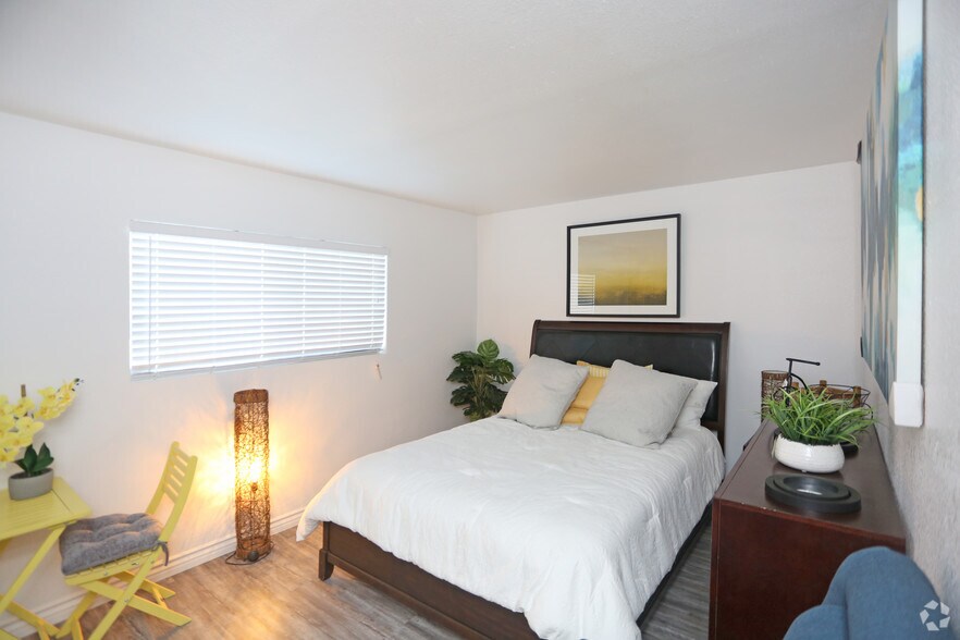 More Photos Of 3001 N 32nd St, Phoenix Apartments For Sale