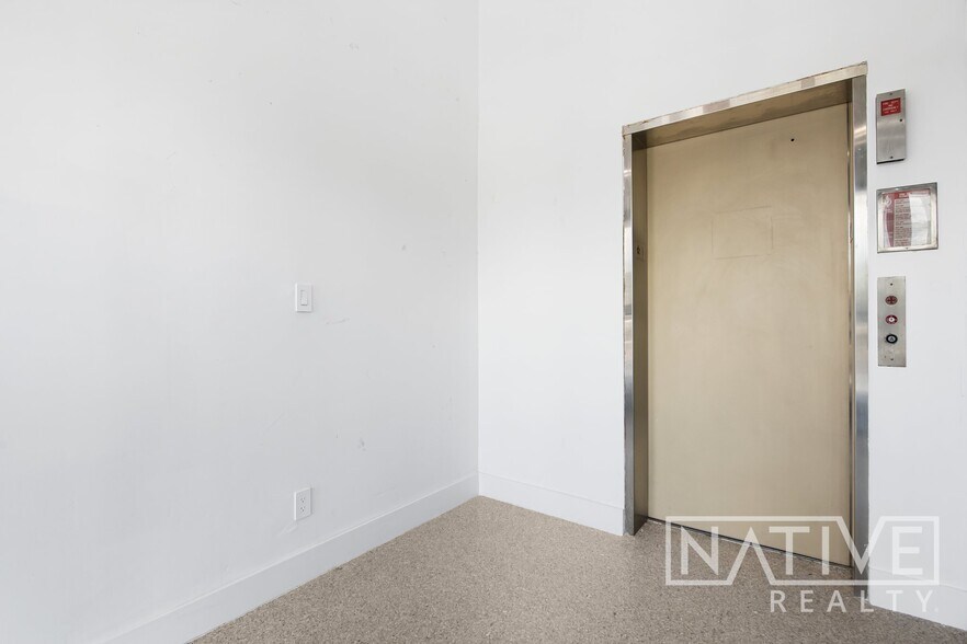 More Photos Of 5170 N Federal Hwy, Fort Lauderdale Storefront Retail Office For Lease