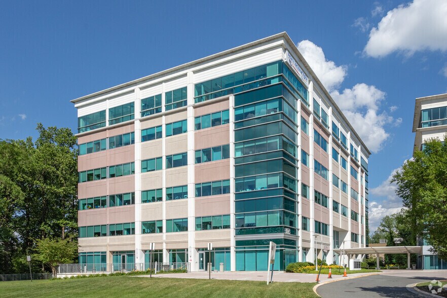 Primary Photo Of 3023 Hamaker Ct, Fairfax Medical For Lease