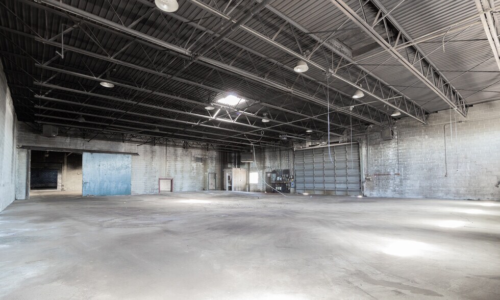 More Photos Of 487 Allens, Providence Land For Lease