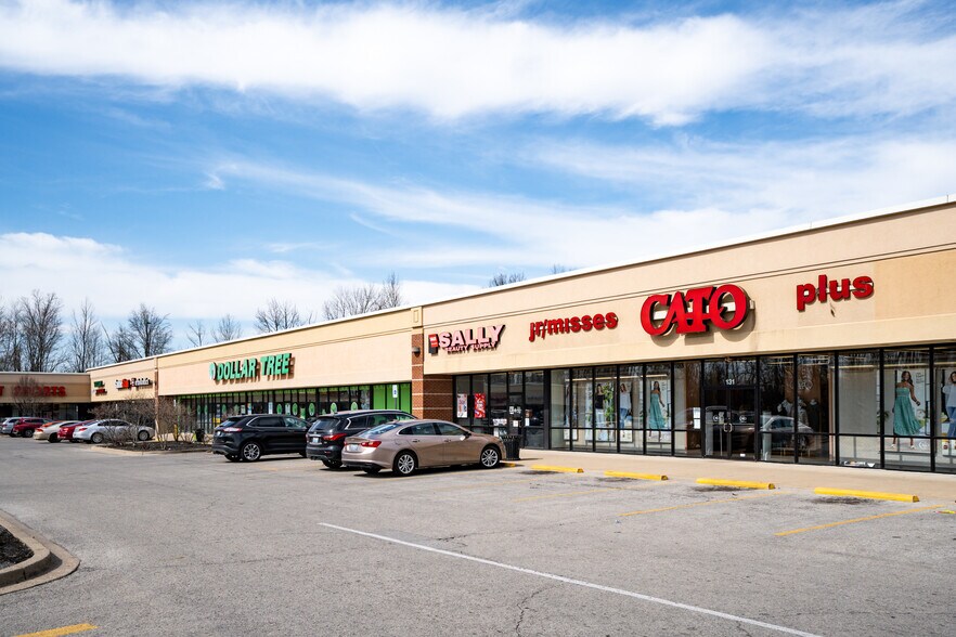 More Photos Of 161-165 Outer Loop, Louisville Unknown For Lease