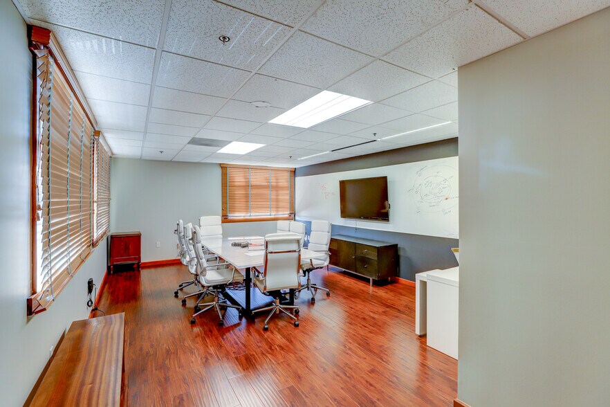 More Photos Of 155 El Camino Real, Tustin Office For Lease
